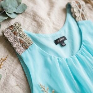 ​Eclipse XL Aqua Chiffon Embroidered Shoulder Boho Sheer Lined Sleeveless Blouse